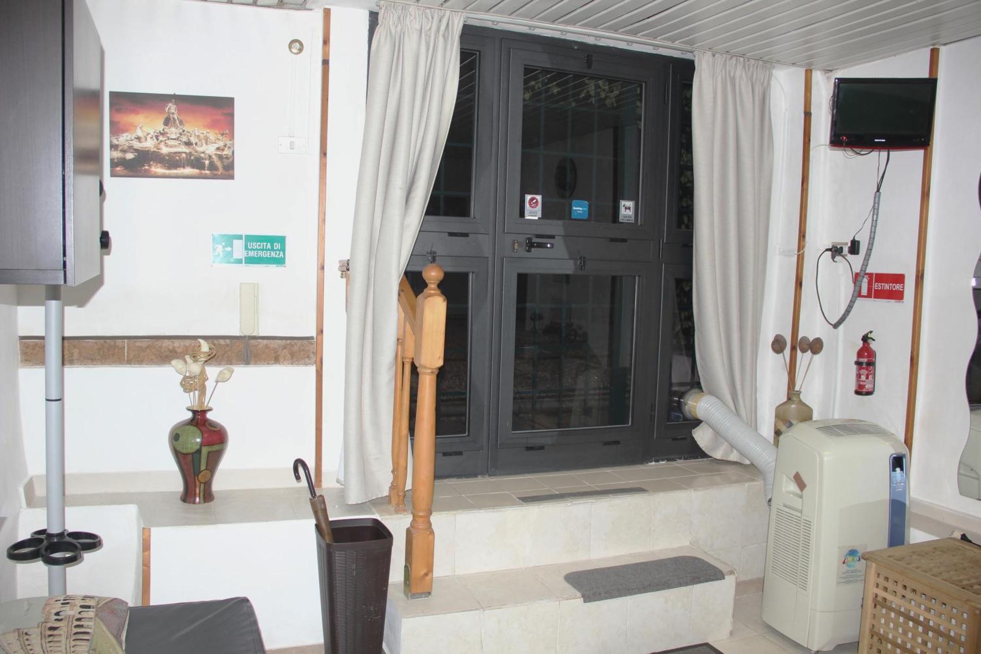 Mini Suite Indipendente Rome Bagian luar foto